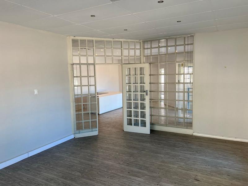 To Let commercial Property for Rent in Walmer Eastern Cape